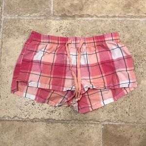 GapBody plaid pajama shorts